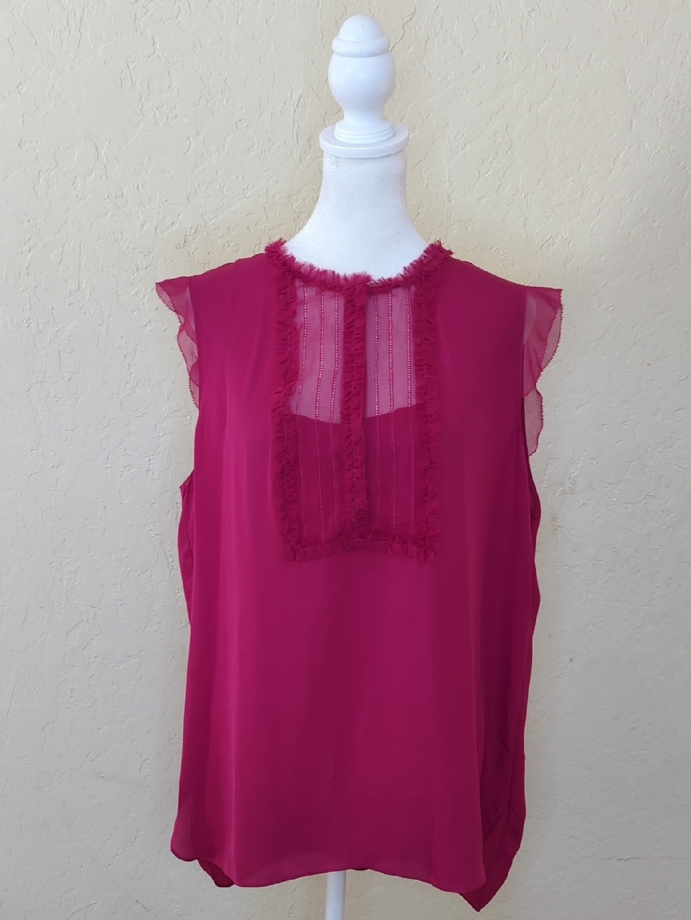 Elie Tahari Fuschia Silk Sleeveless Mesh Trimmed Snap Button Blouse Size Large